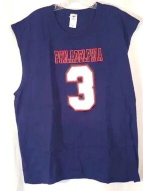 { ❤️ $5 }  Vintage Philadelphia Muscle Tee